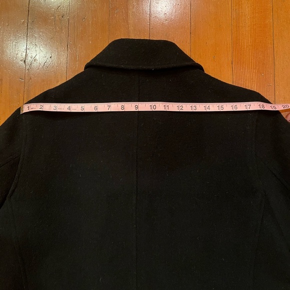 Vintage J. Crew women’s wool coat. Black. Size M. Great condition. - Picture 4 of 5